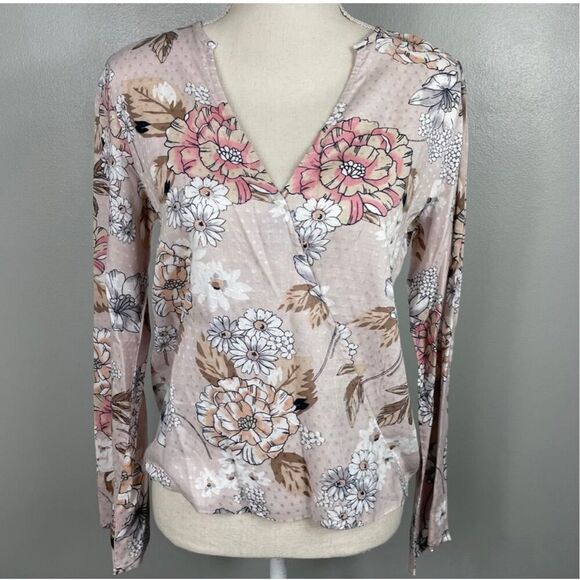 Em Crème Floral Wrap Blouse Size Small - Picture 1 of 7